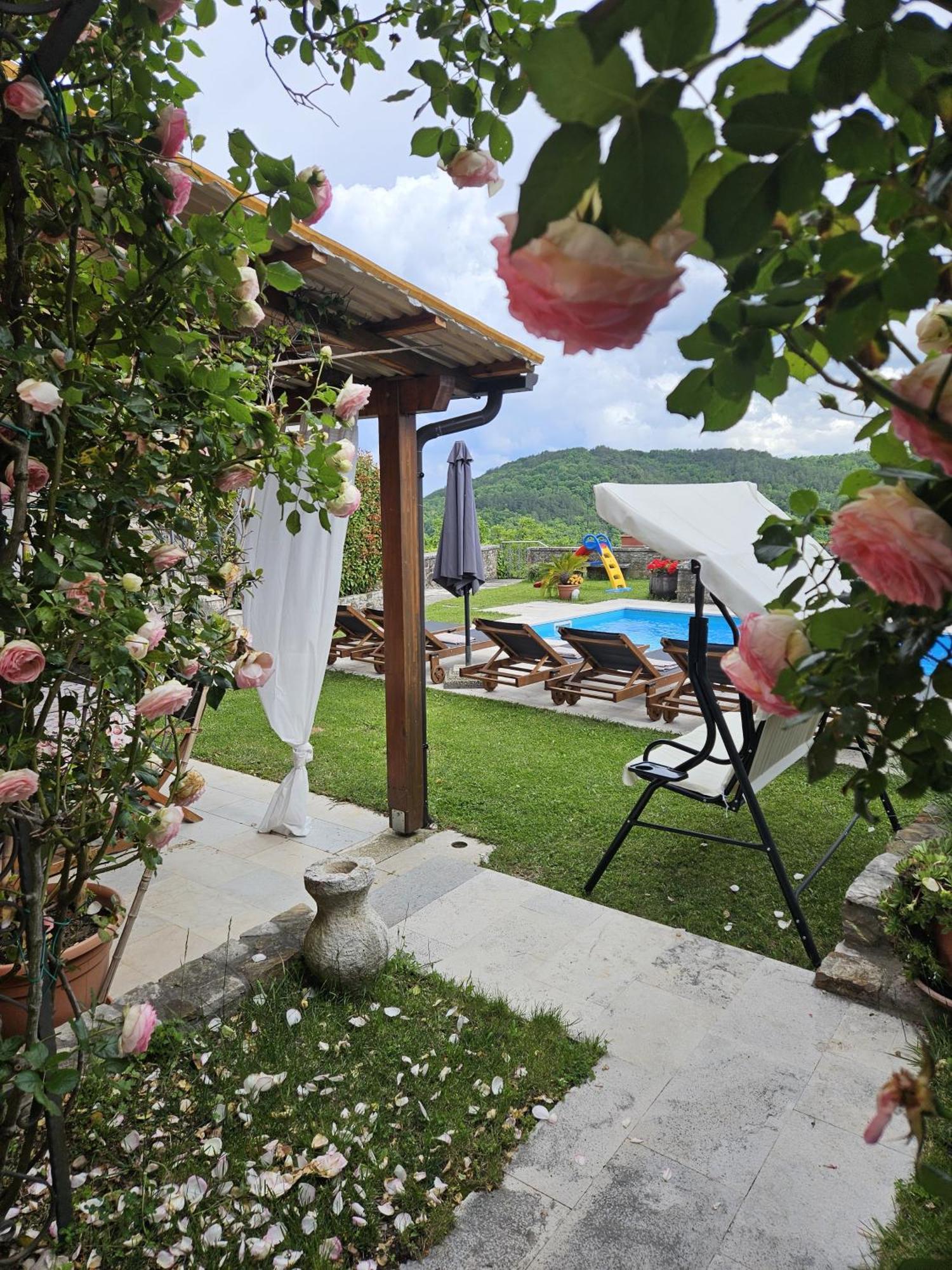 Villa Letizia Oprtalj Dış mekan fotoğraf