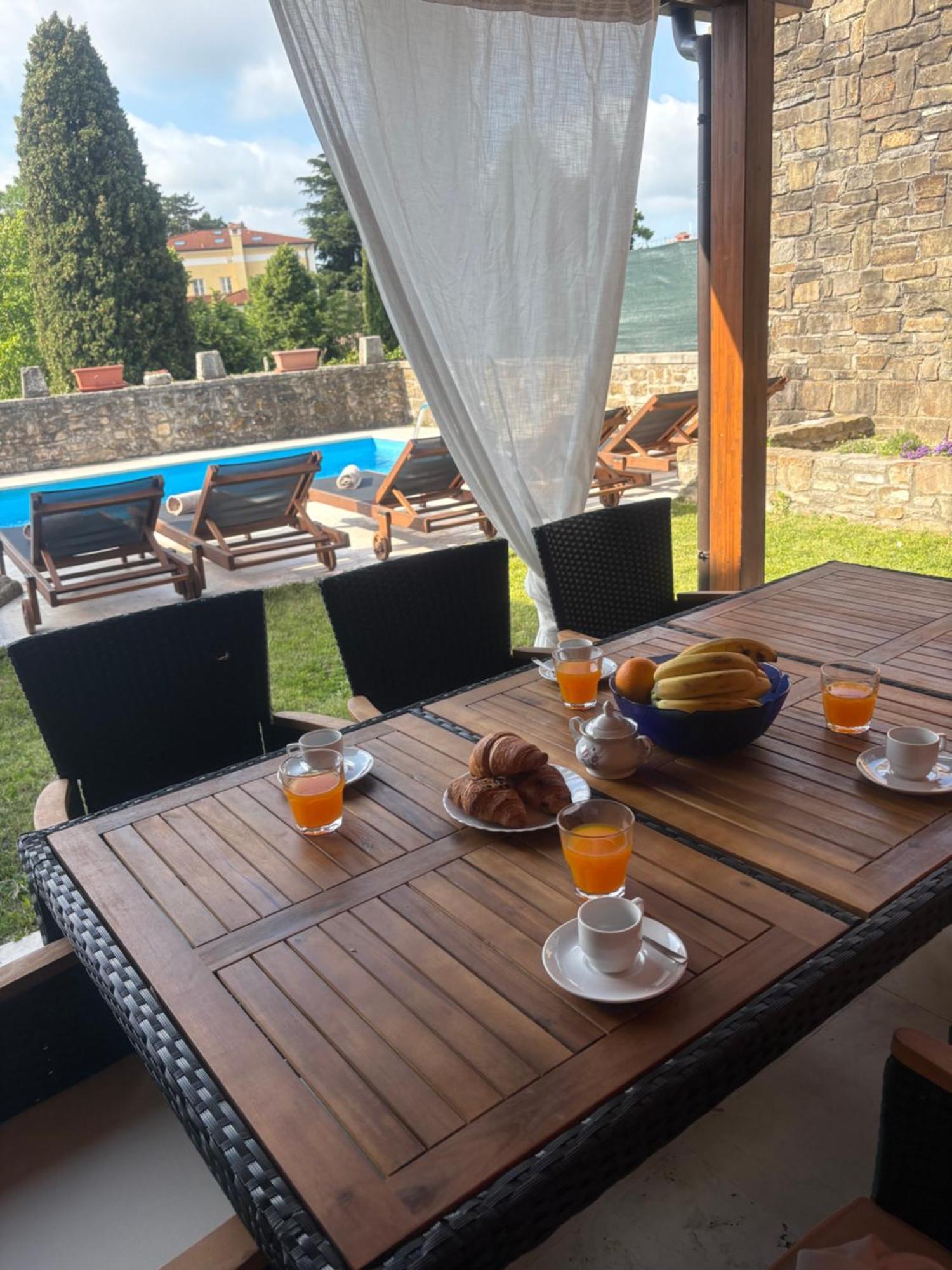 Villa Letizia Oprtalj Dış mekan fotoğraf