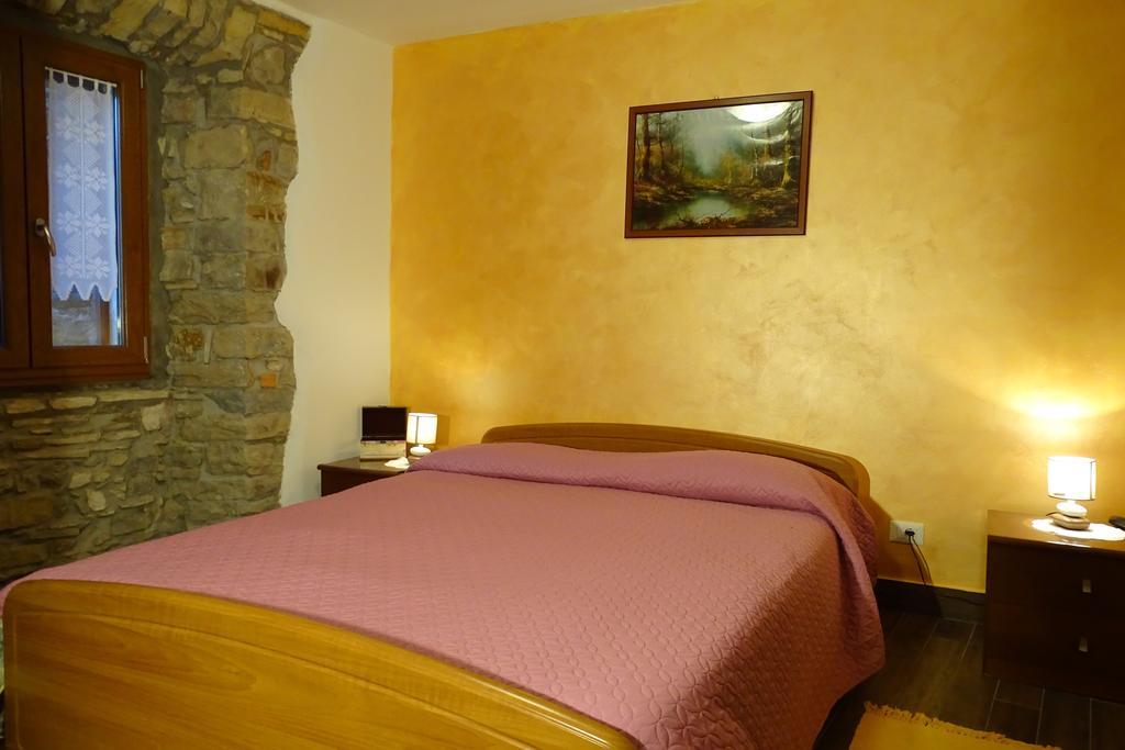 Villa Letizia Oprtalj Oda fotoğraf