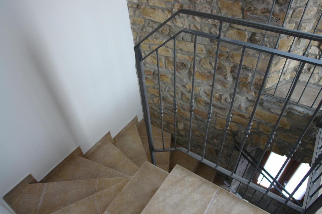 Villa Letizia Oprtalj Oda fotoğraf